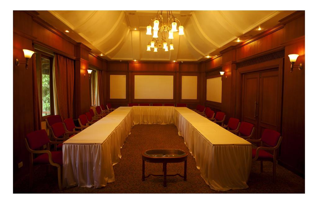 Bolgatty Palace & Island Resort Kochi Exterior foto